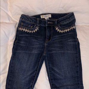 Girls skinny jean.